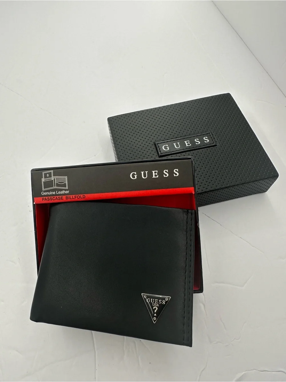Guess Black Triangle Logo Wallet Accent